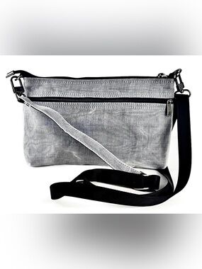 Smateria Wanderlust Bag, NWT